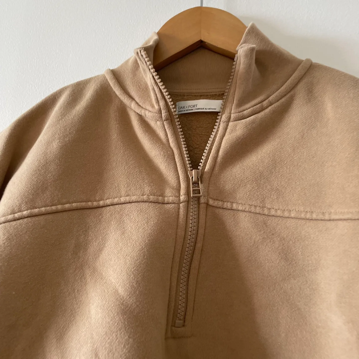 Oak + Fort Beige Cropped Half-Zip Sweatshirt image indicator(2)