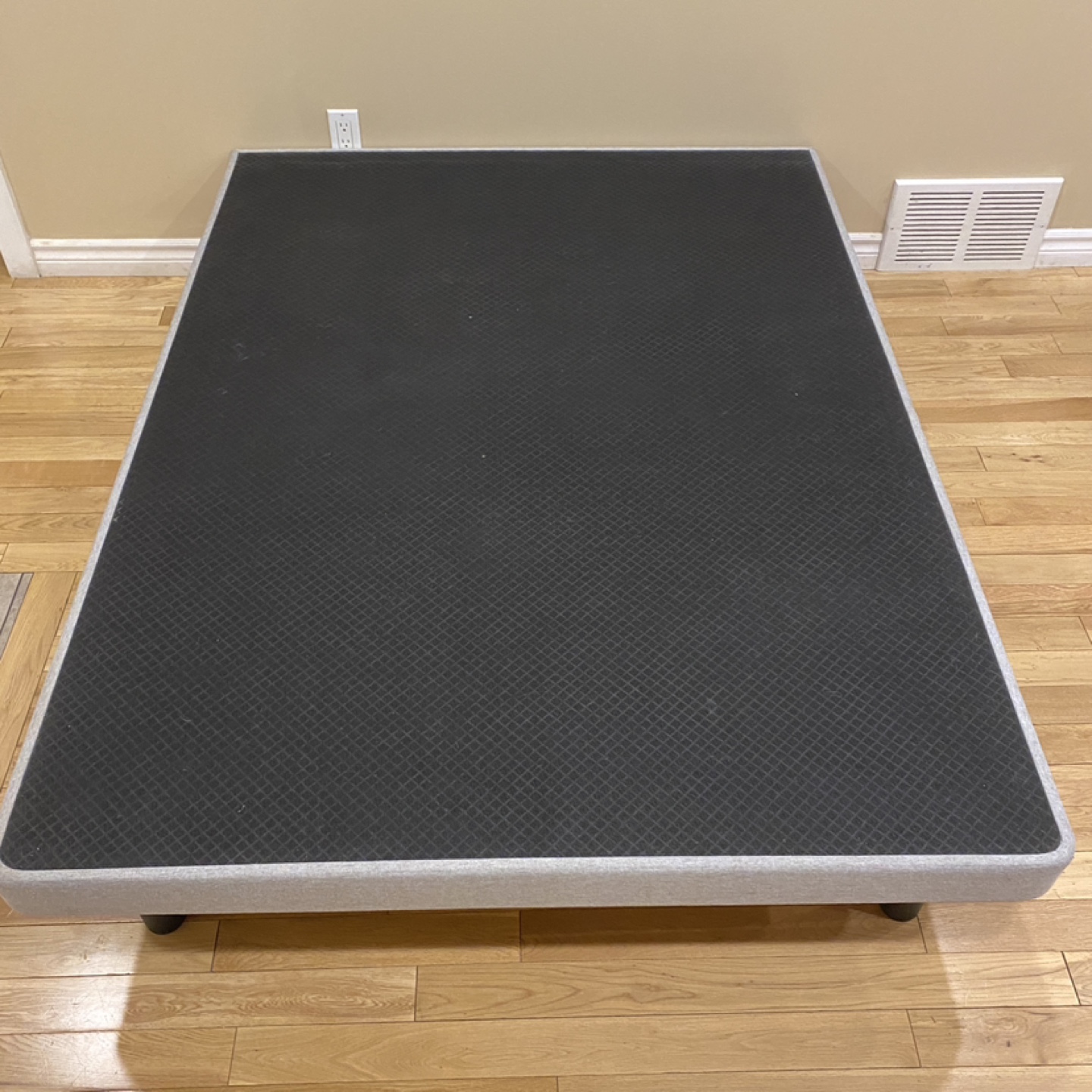 Sleep Country Double Upholstered Platform Bed (CAN DELIVER)