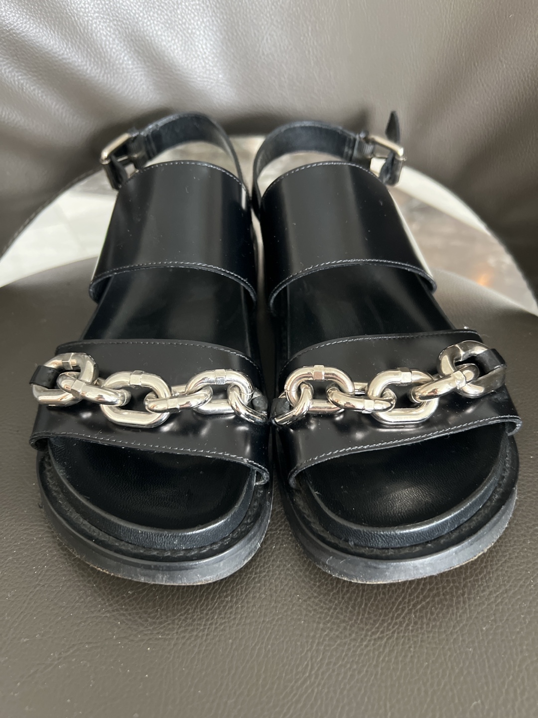 Black Leather Louis Vuitton sandals size 38 - photo 2