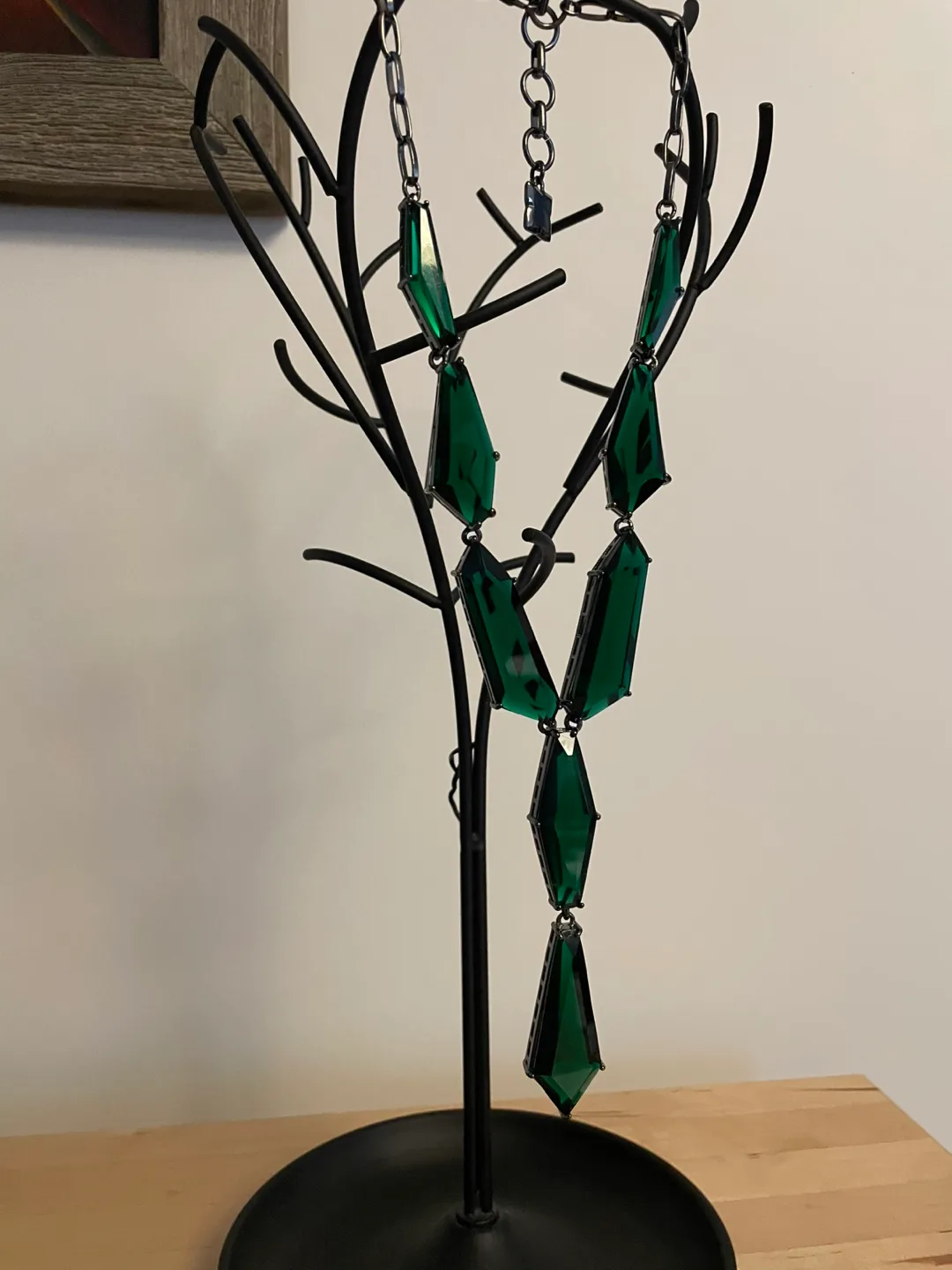 BCBGMAXAZRIA Statement Necklace - Dark Green image indicator(2)