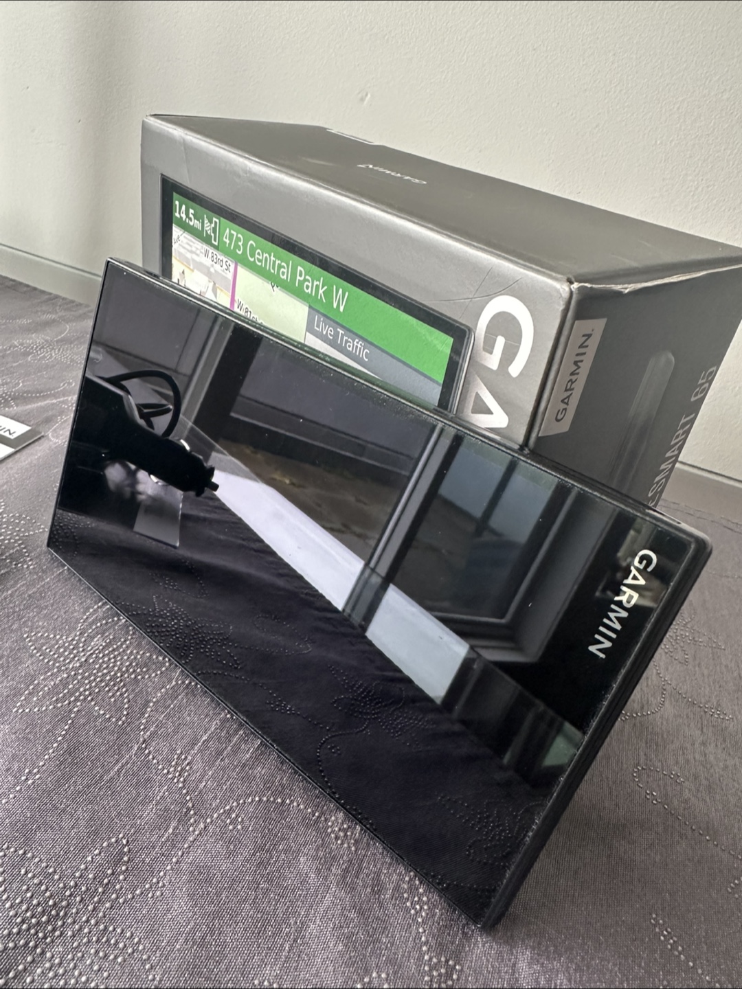 Garmin DriveSmart 65 GPS Navigator with Live Traffic - photo 2