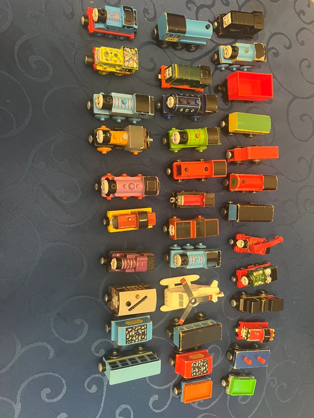 Trains, Large Collection! image indicator(5)