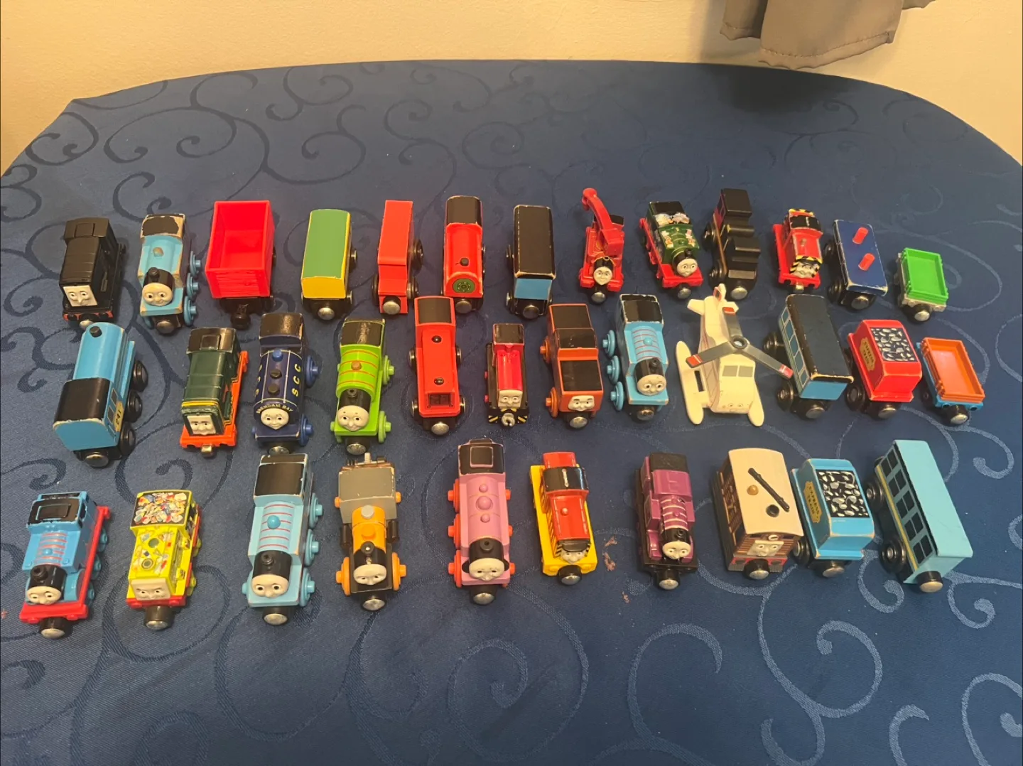 Trains, Large Collection! image indicator(3)