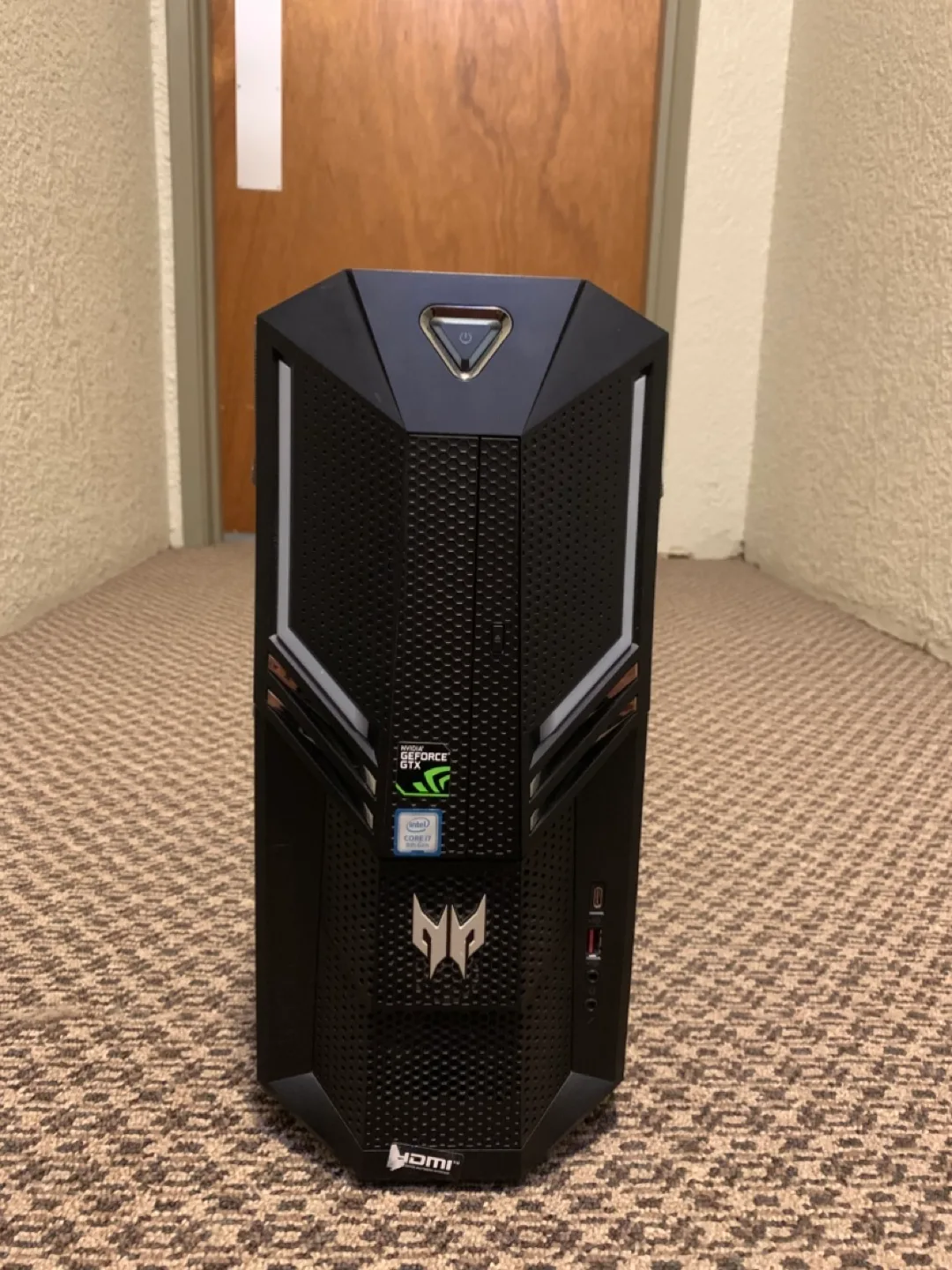 Acer Predator Orion 3000 Gaming Desktop PC thumbnail