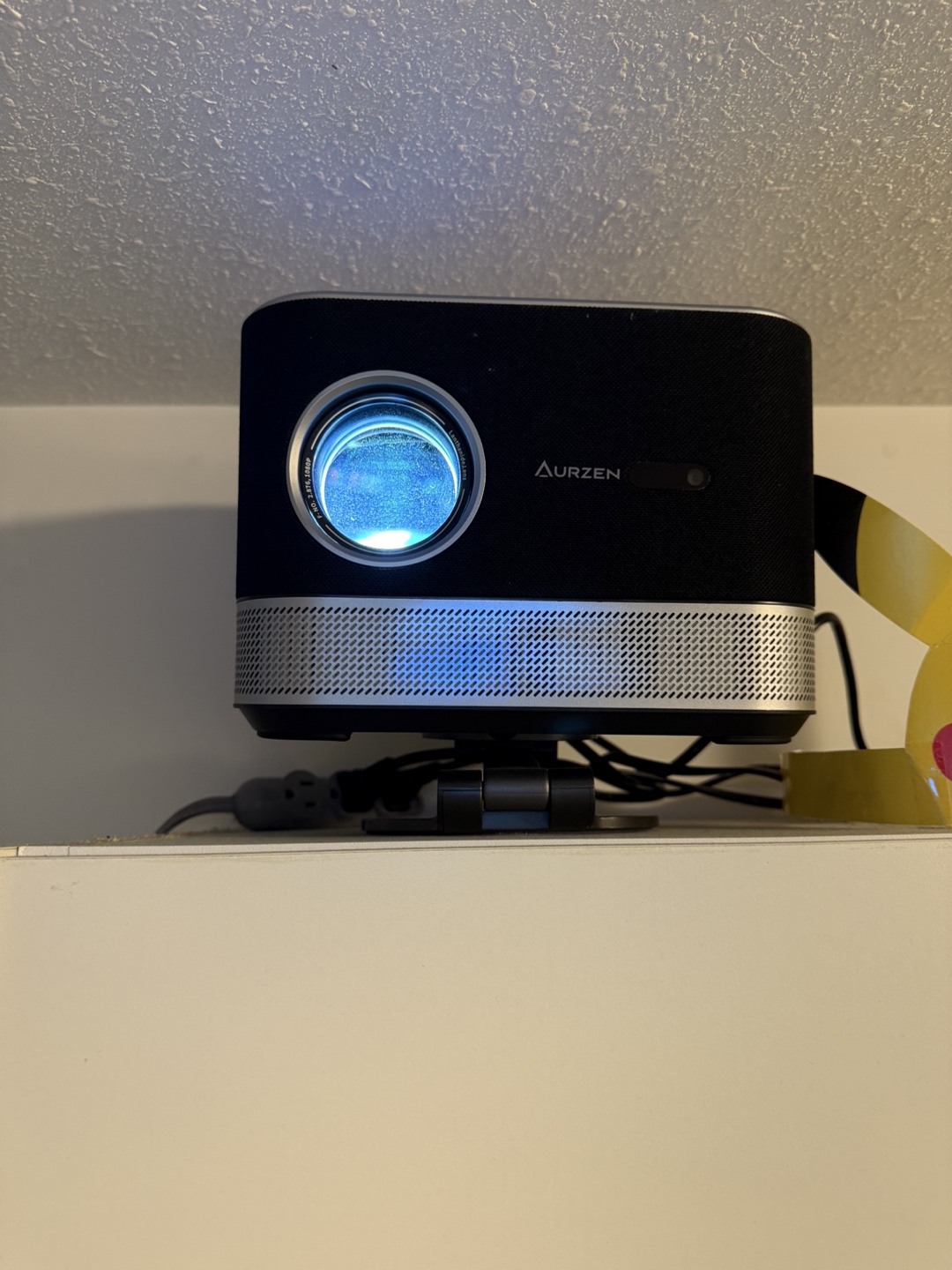 Aurzen Boom 3 Smart Projector