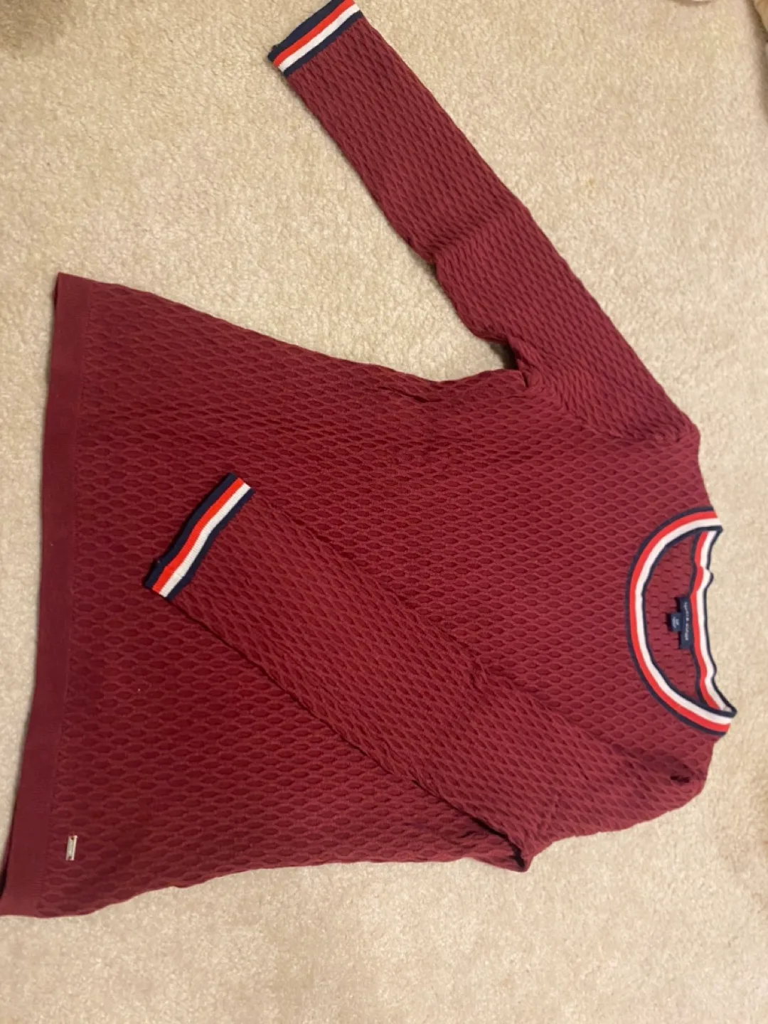 Tommy Hilfiger Women's Maroon Waffle Knit Long Sleeve Sweater thumbnail