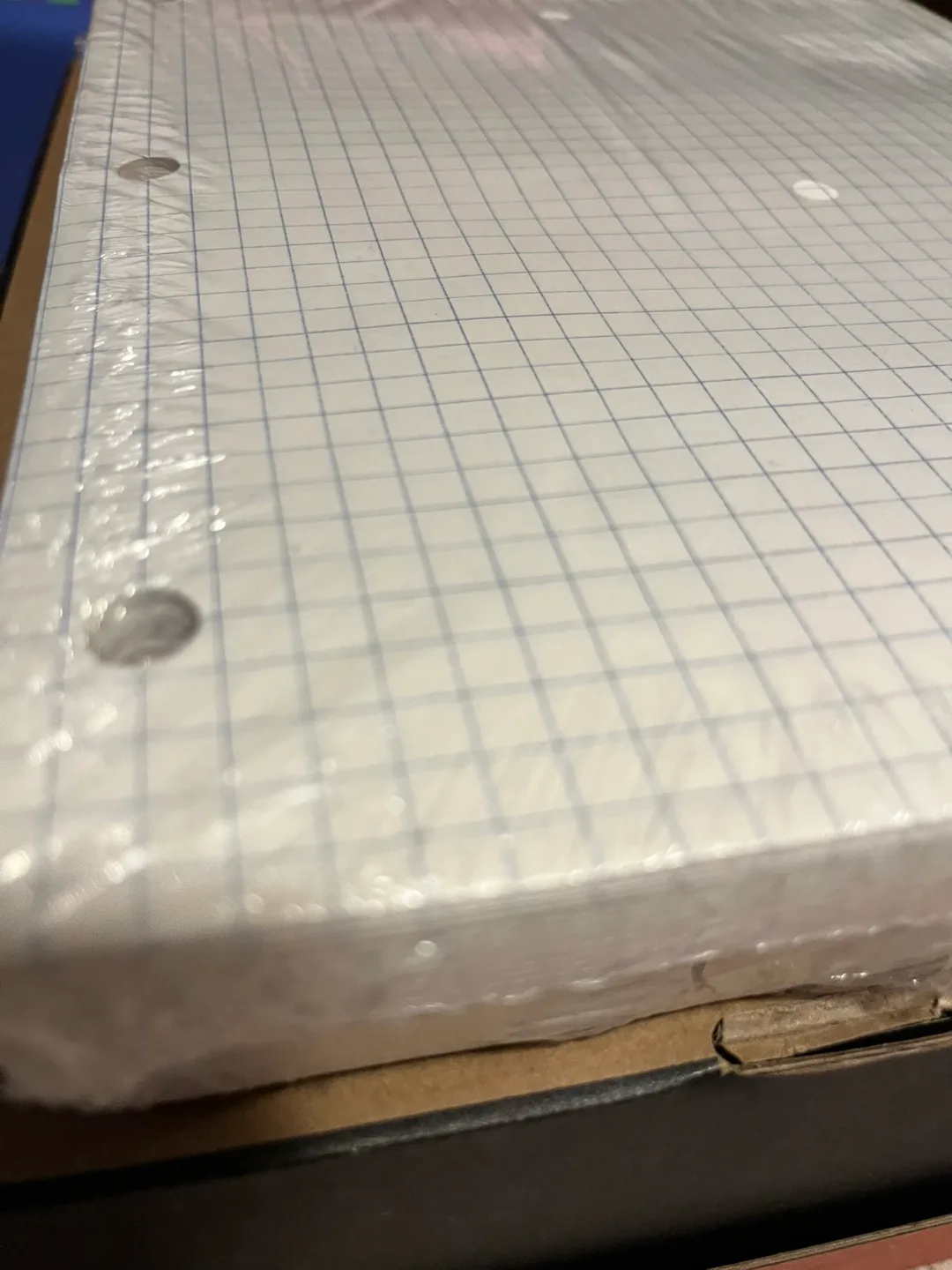 New! 3-hole punched graph paper - 500 sheets image indicator(2)