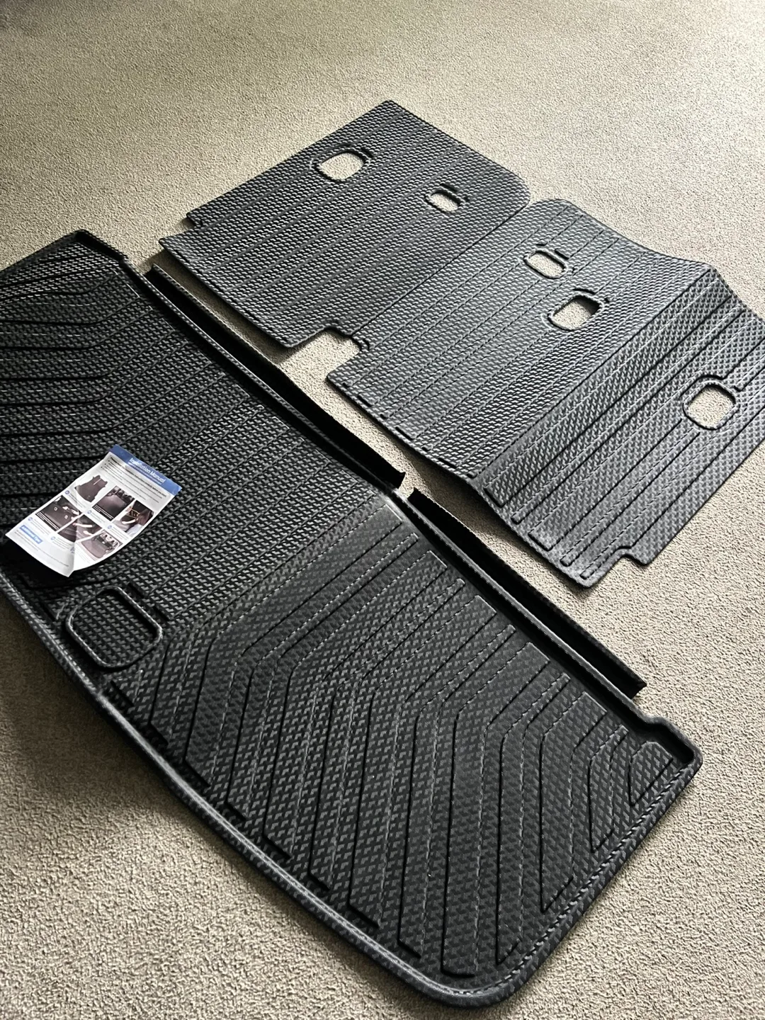 20-25 Kia Telluride Trunk Mat + Backrest image indicator(4)