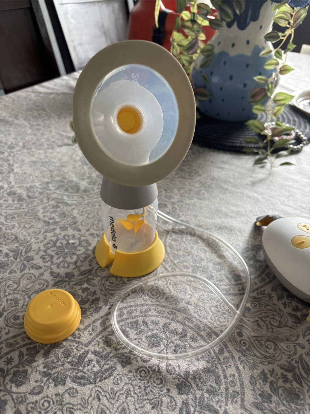 Medela Solo Breast Pump - photo 2