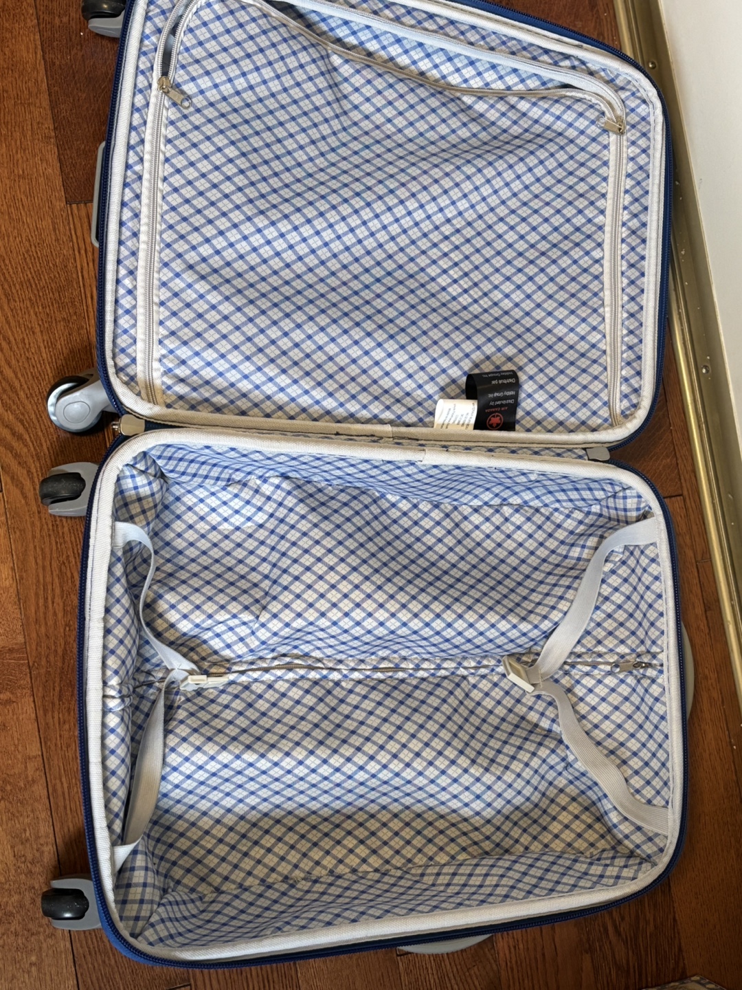 Air Canada Carry-On Suitcase - photo 2