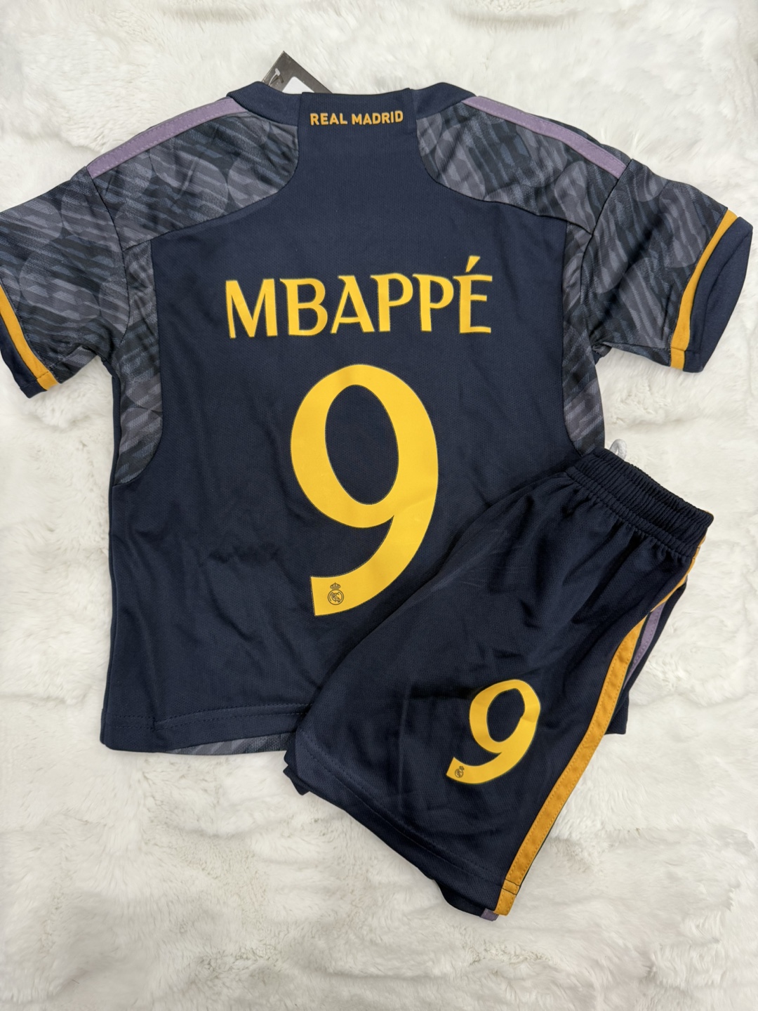Real Madrid Soccer Jersey Set - photo 4