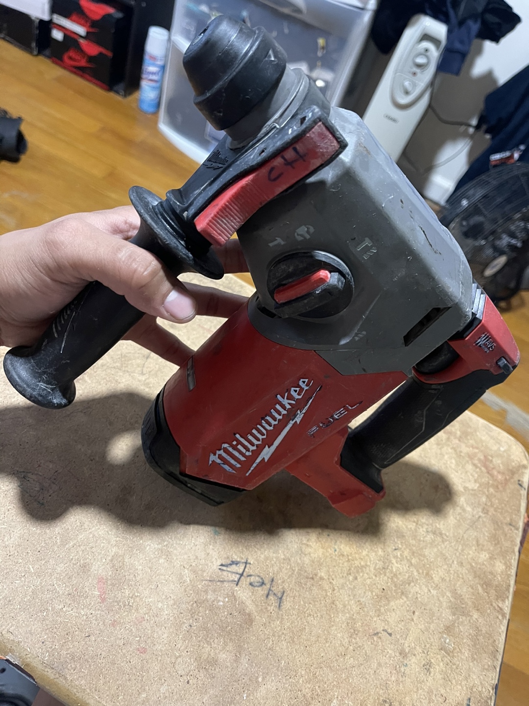 M18 FUEL 18V Lithium-Ion Brushless 1 in. SDS-Plus Rotary Hammer - photo 4