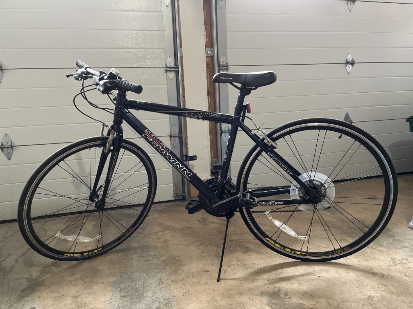 Men bicycle