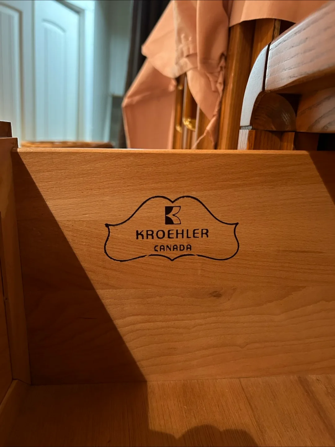 Kroehler  tall oak Dresser image indicator(6)