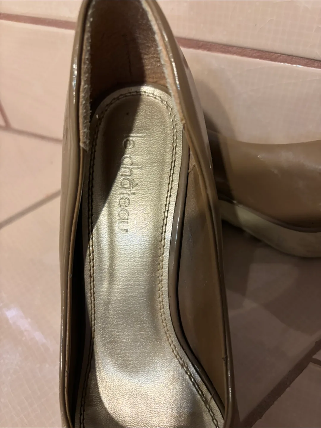 Le Chateau Heels image indicator(4)