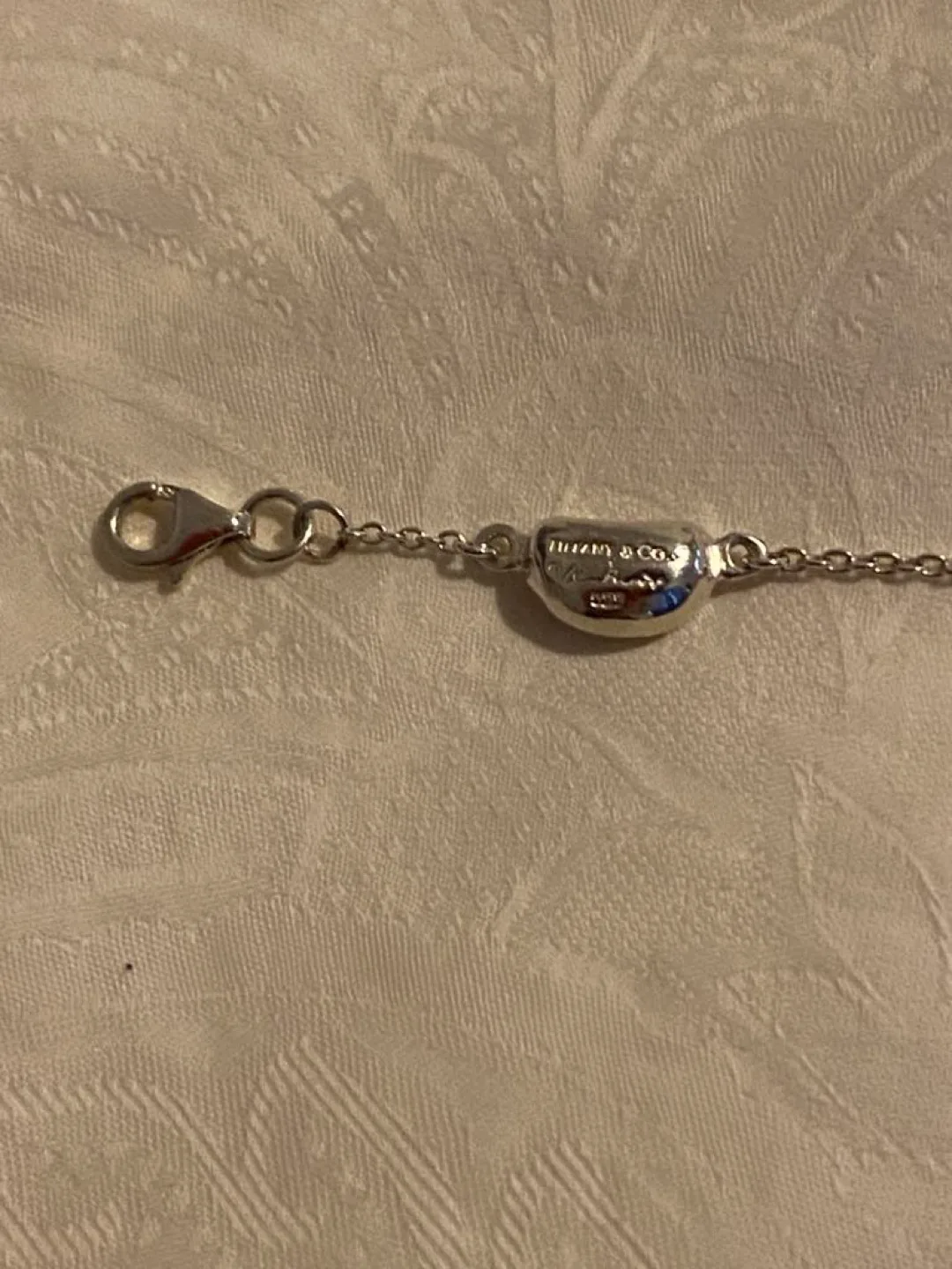 (PRICE REFLECTS)REAL 925  T & Co. Bean Bracelet image indicator(3)