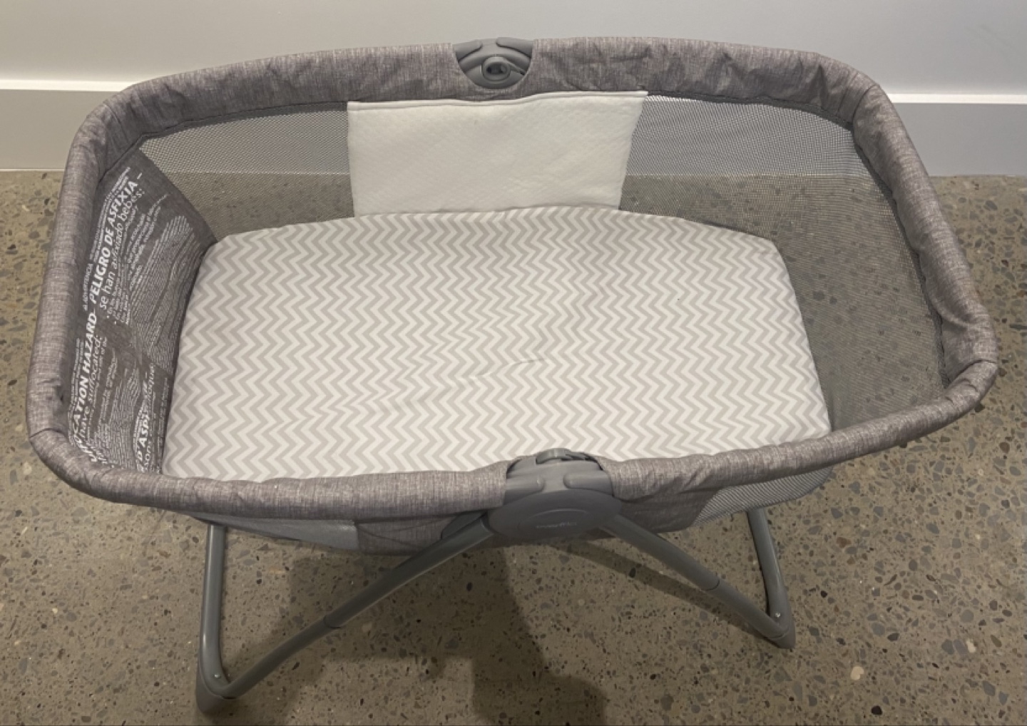 Evenflo Portable Bassinet - photo 2