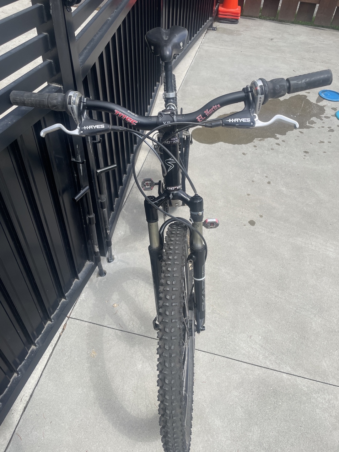 Santa Cruz Juliana Mountain Bike - photo 4