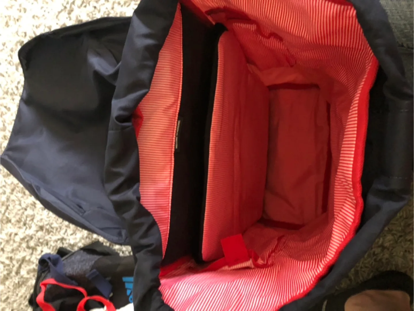 Herschel Backpack Size 19.00"(H) x 11.25"(W) x 7.00"(D), 30.0L image indicator(2)