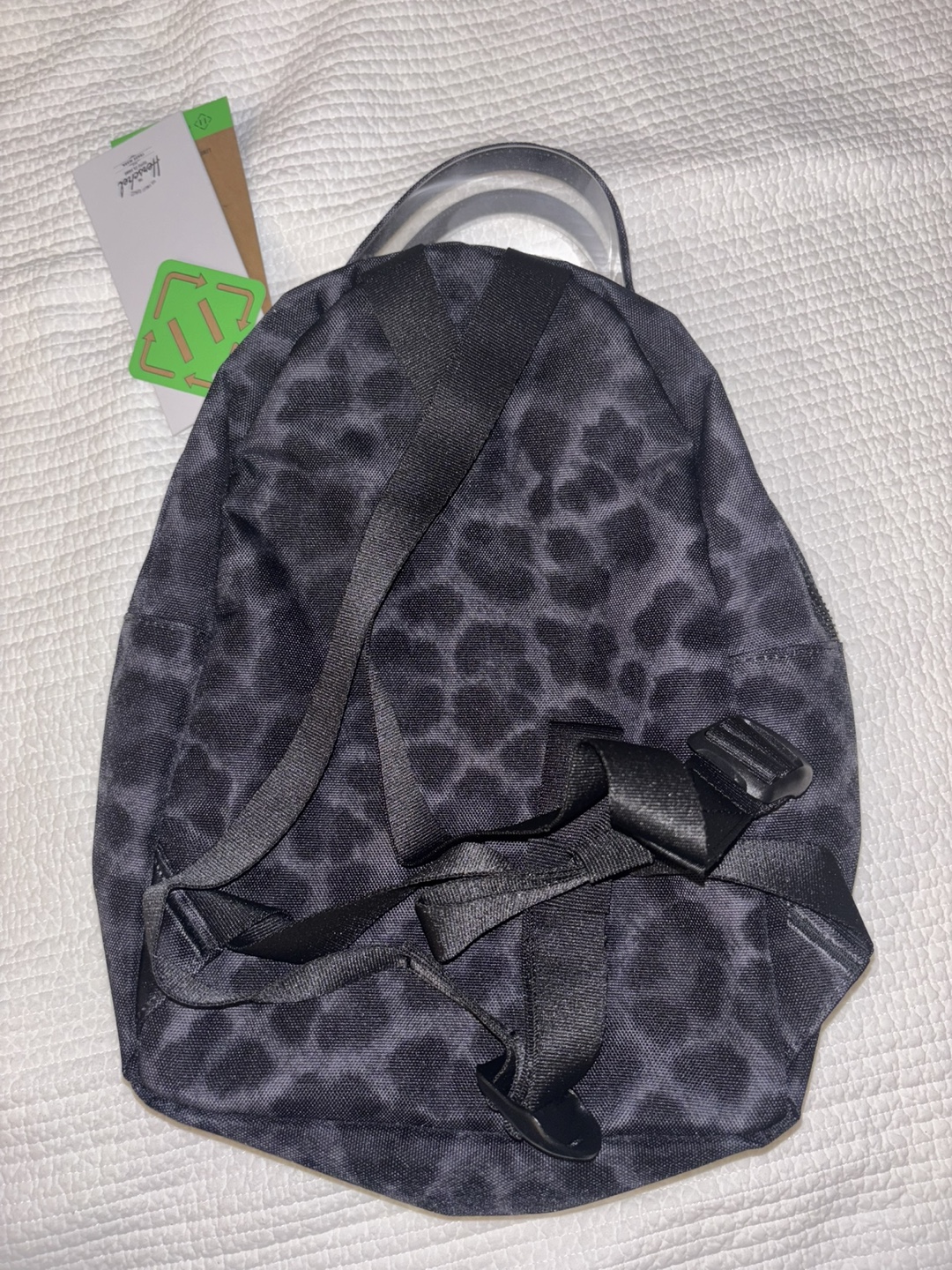 Brand New Herschel Nova Mini Backpack – Digi Leopard Black - photo 2