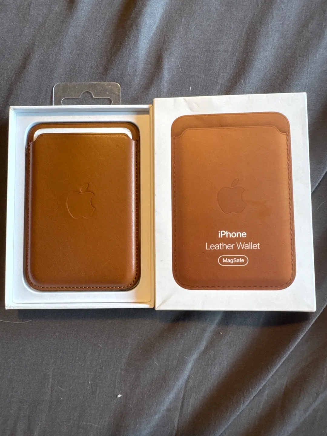 Genuine Apple leather wallet thumbnail