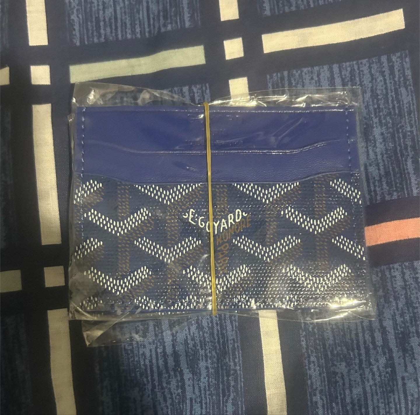 Designer Card Holders - photo 2