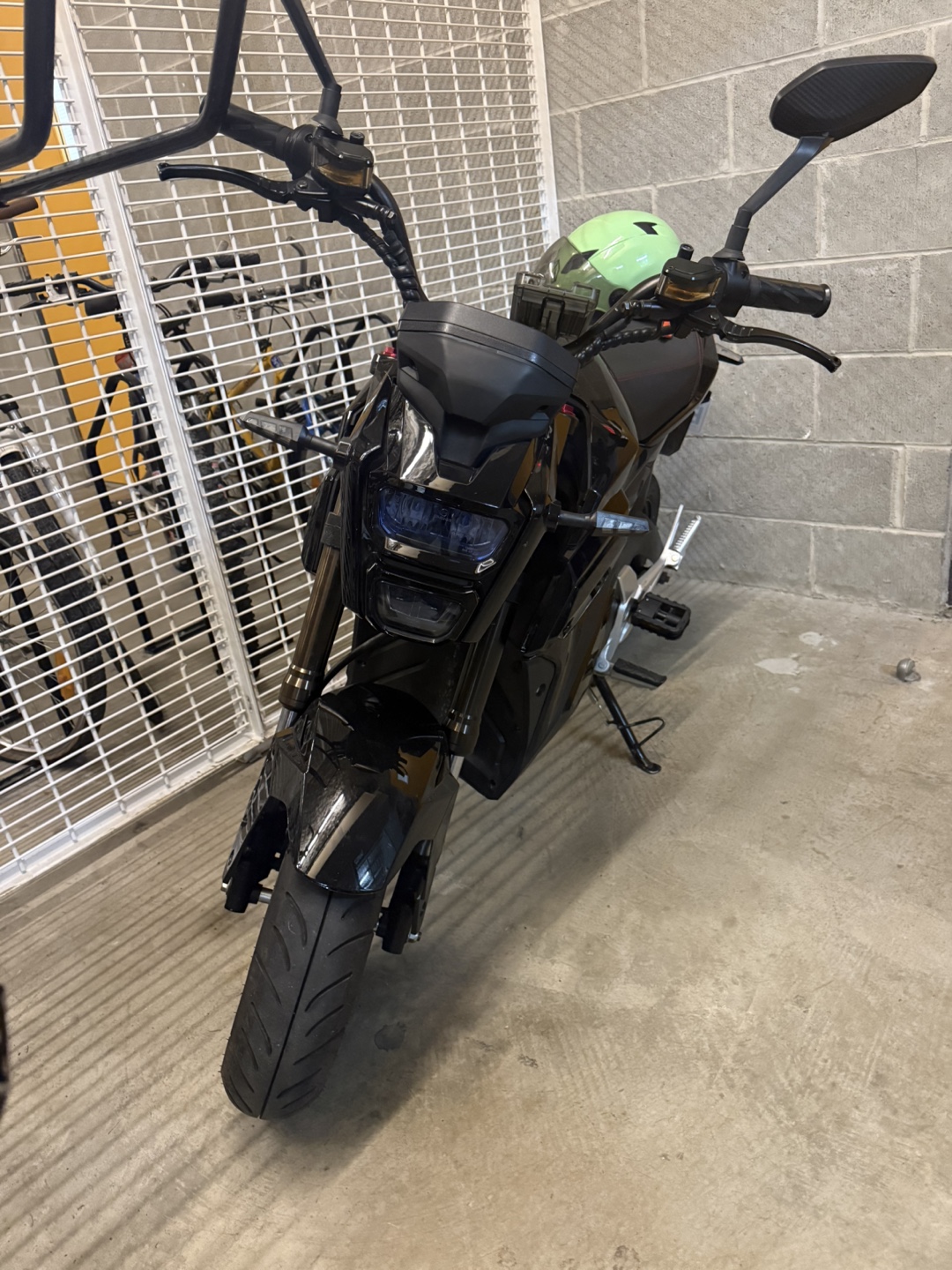 Armada Black e-motorcycle, e-bike - photo 4