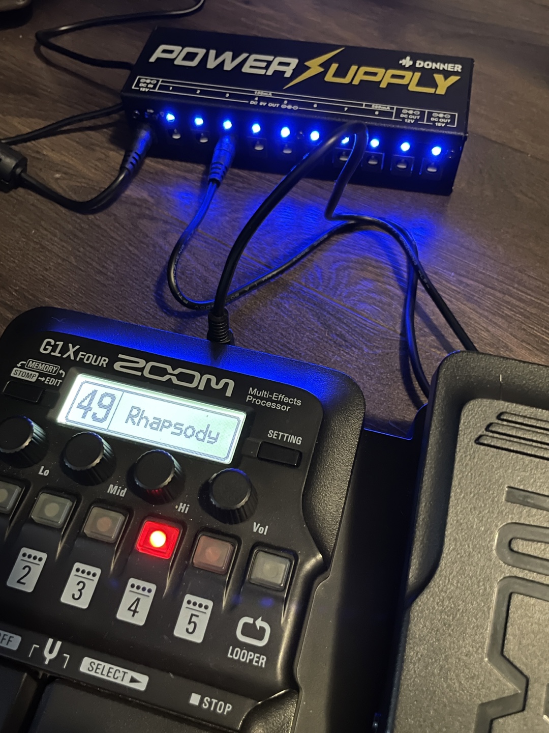 Donner Power Supply for Guitar Pedals - photo 2
