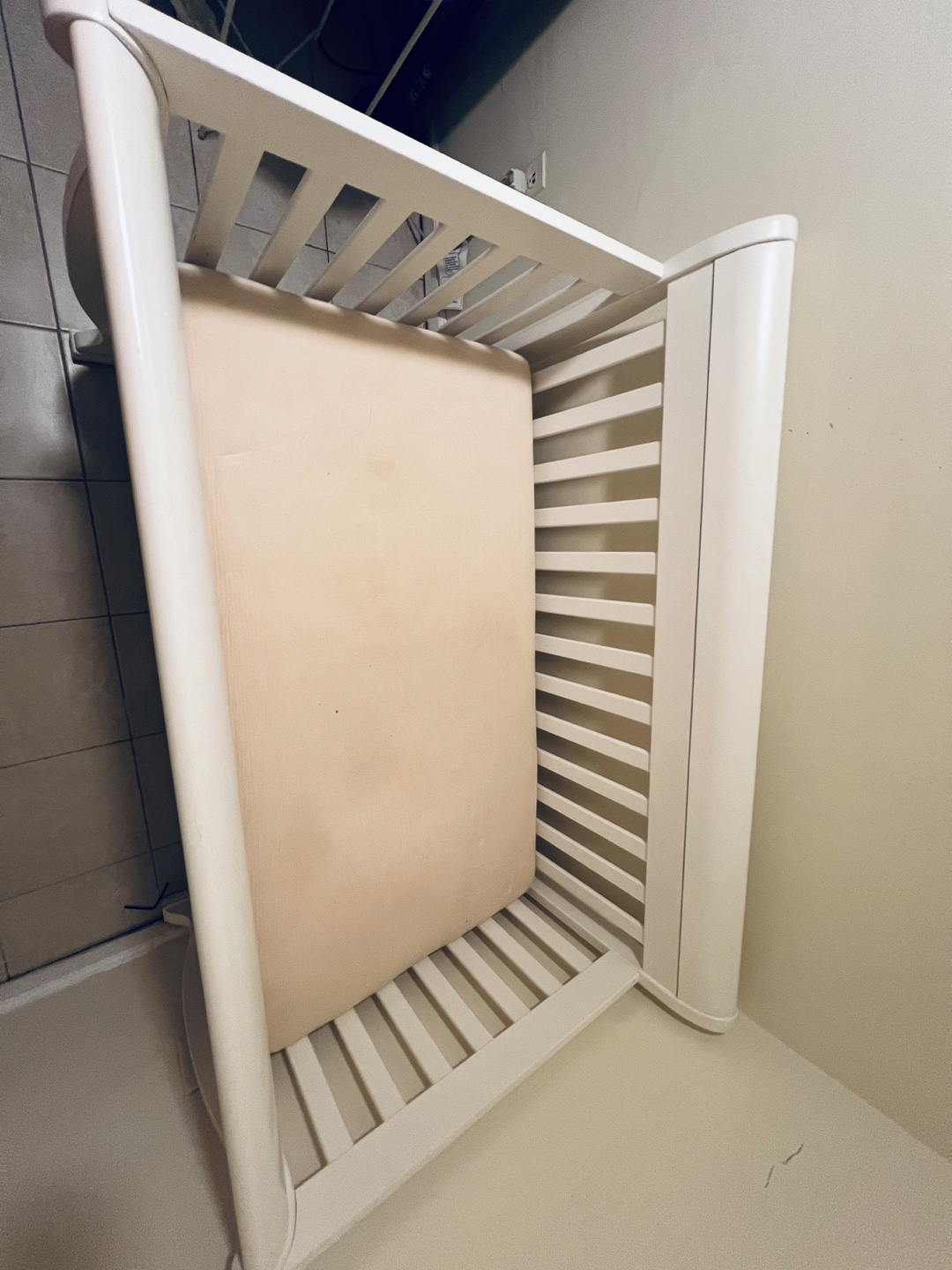 White Baby Crib - photo 4