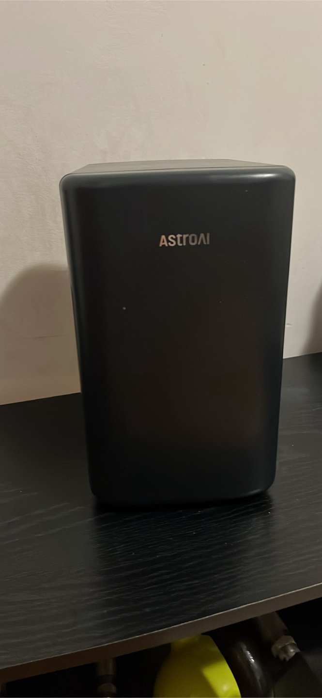 Astroidai Mini Fridge - photo 2