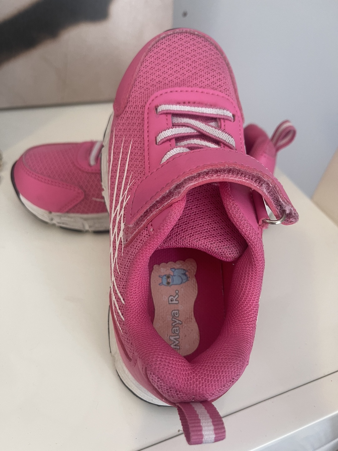Pink mesh running shoes - photo 3