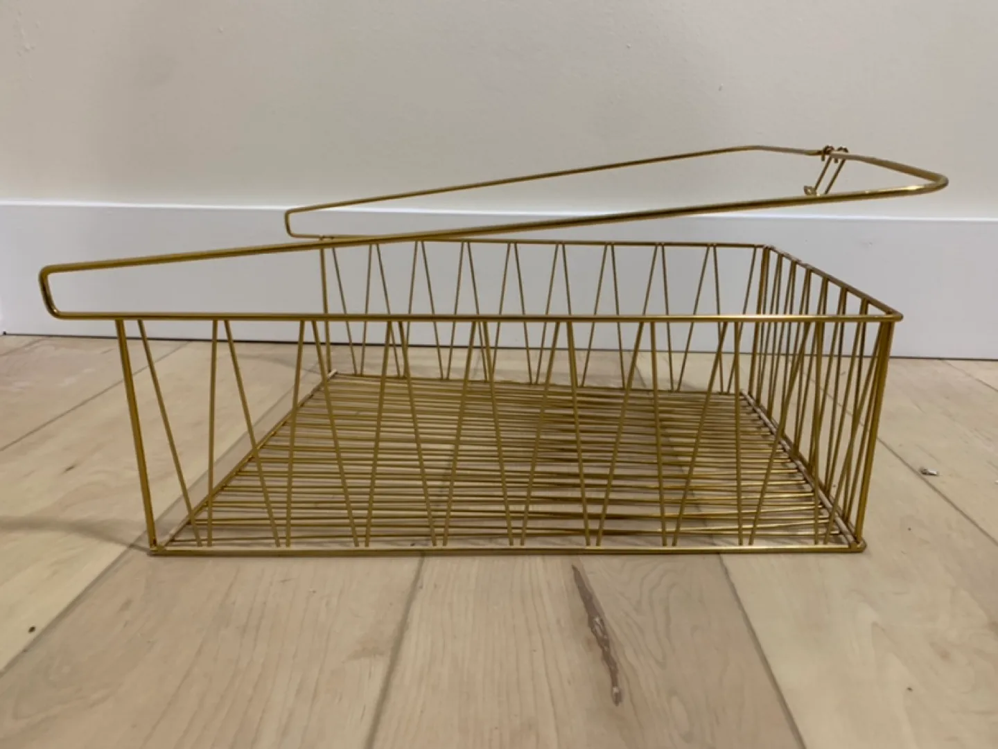 Gold metal wire basket thumbnail