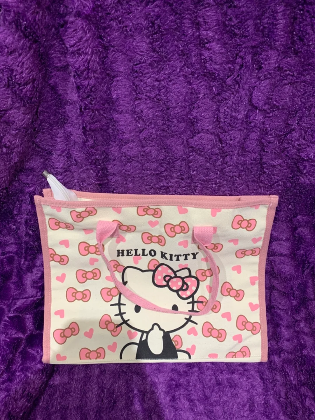 Hello Kitty Tote Bag thumbnail
