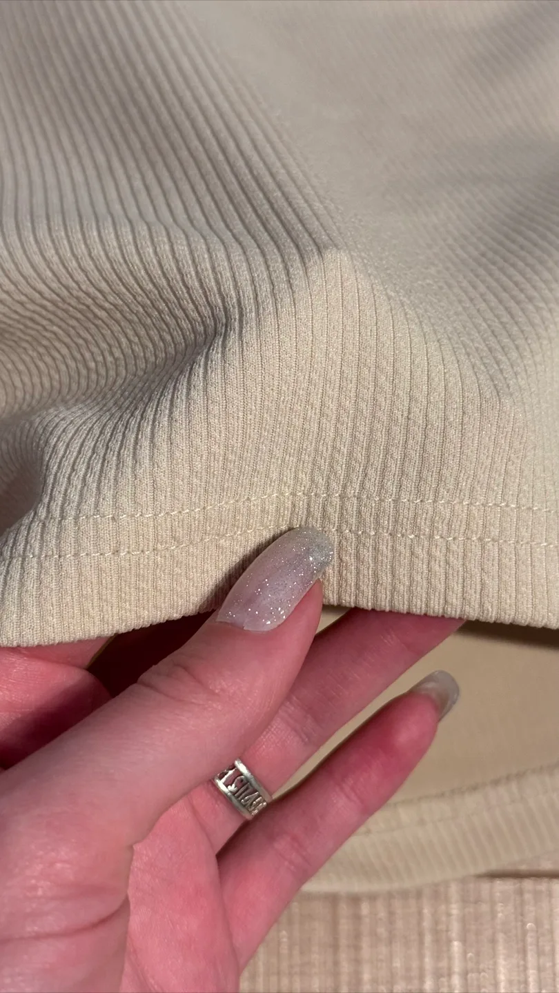 ❗️❗️❗️SALE❗️❗️❗️Beige Ribbed Crop Top image indicator(3)