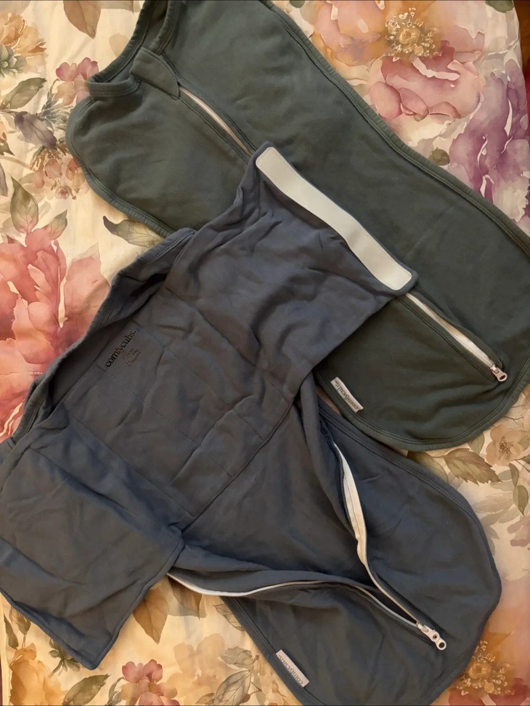 Diaper Bag - Swaddle Sleepers Bundle image indicator(2)