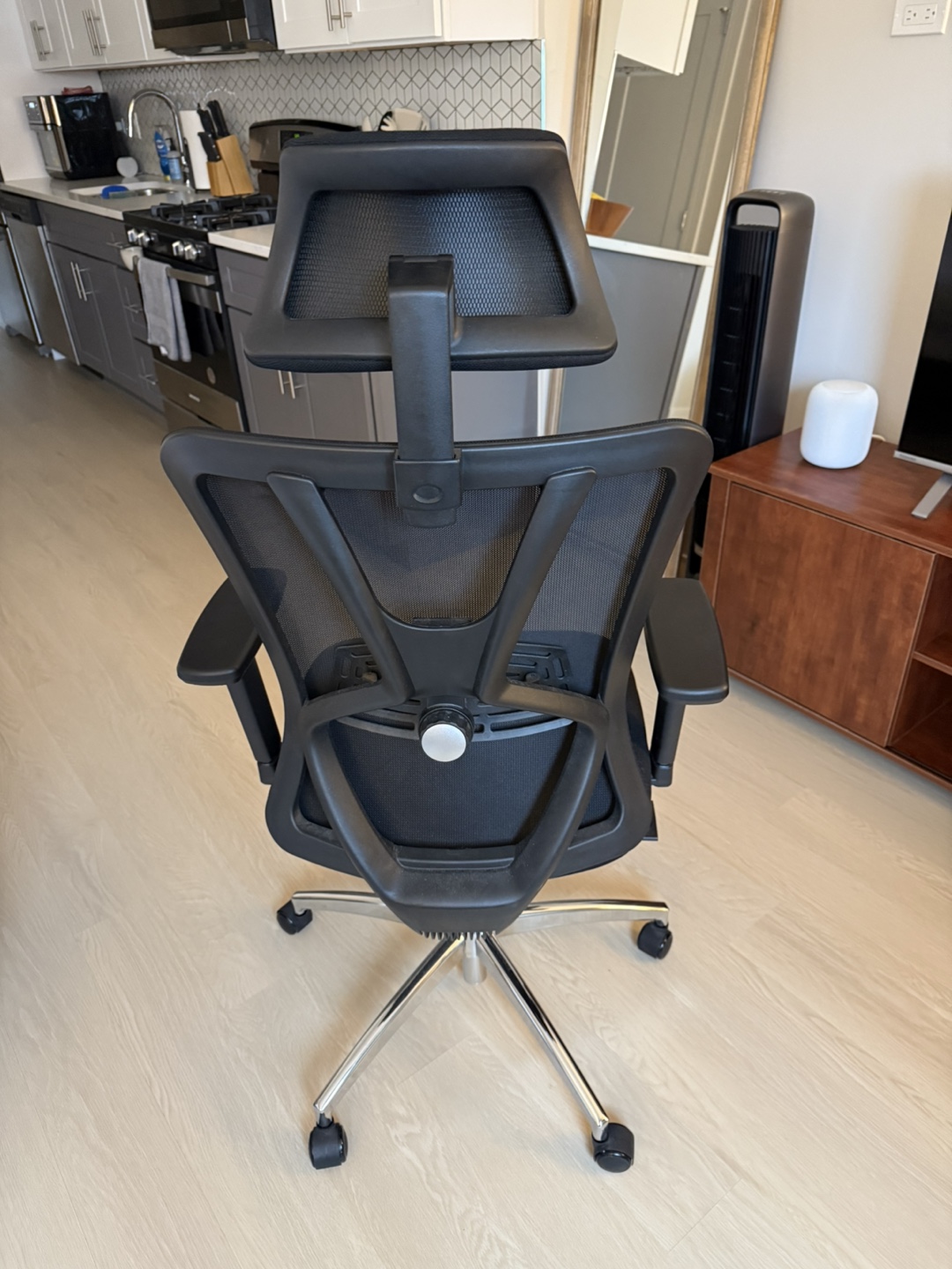 Ergonomic Office Chair - photo 2