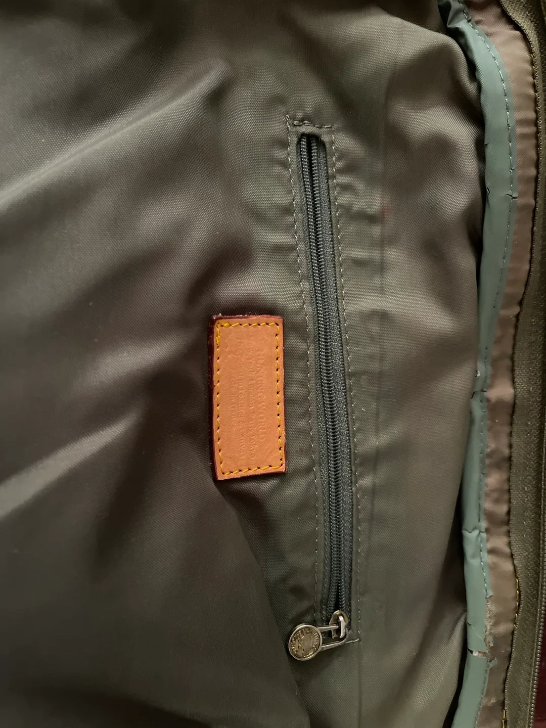 Hunting World Duffel Bag image indicator(5)