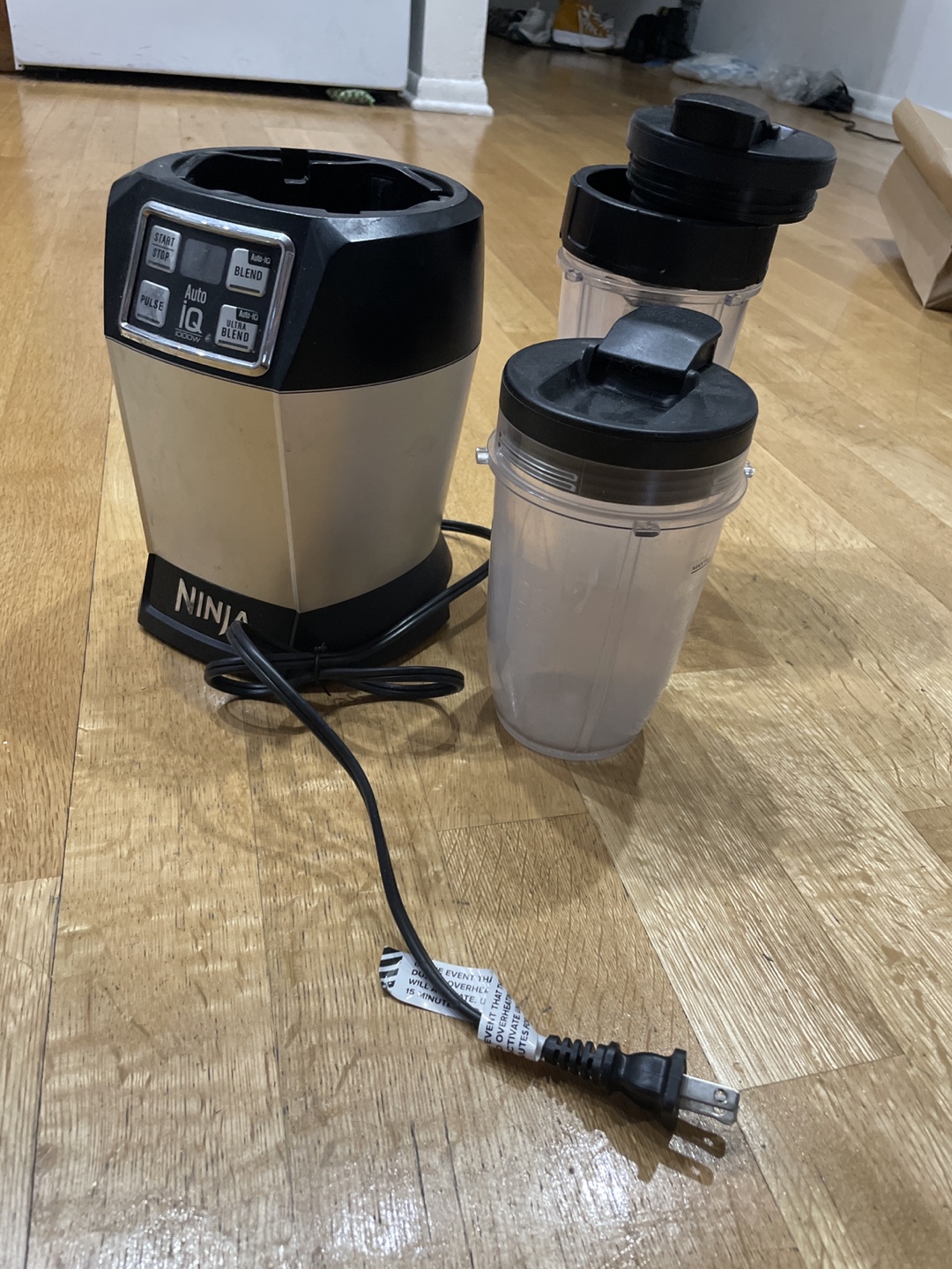 Ninja Blender with Cups
