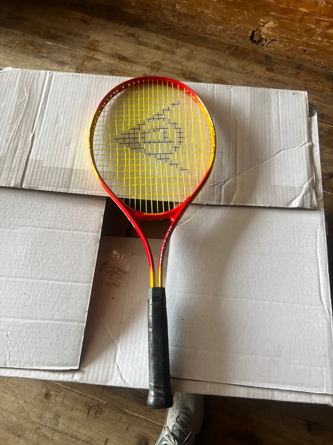 Dunlop Tennis Racket image indicator(2)