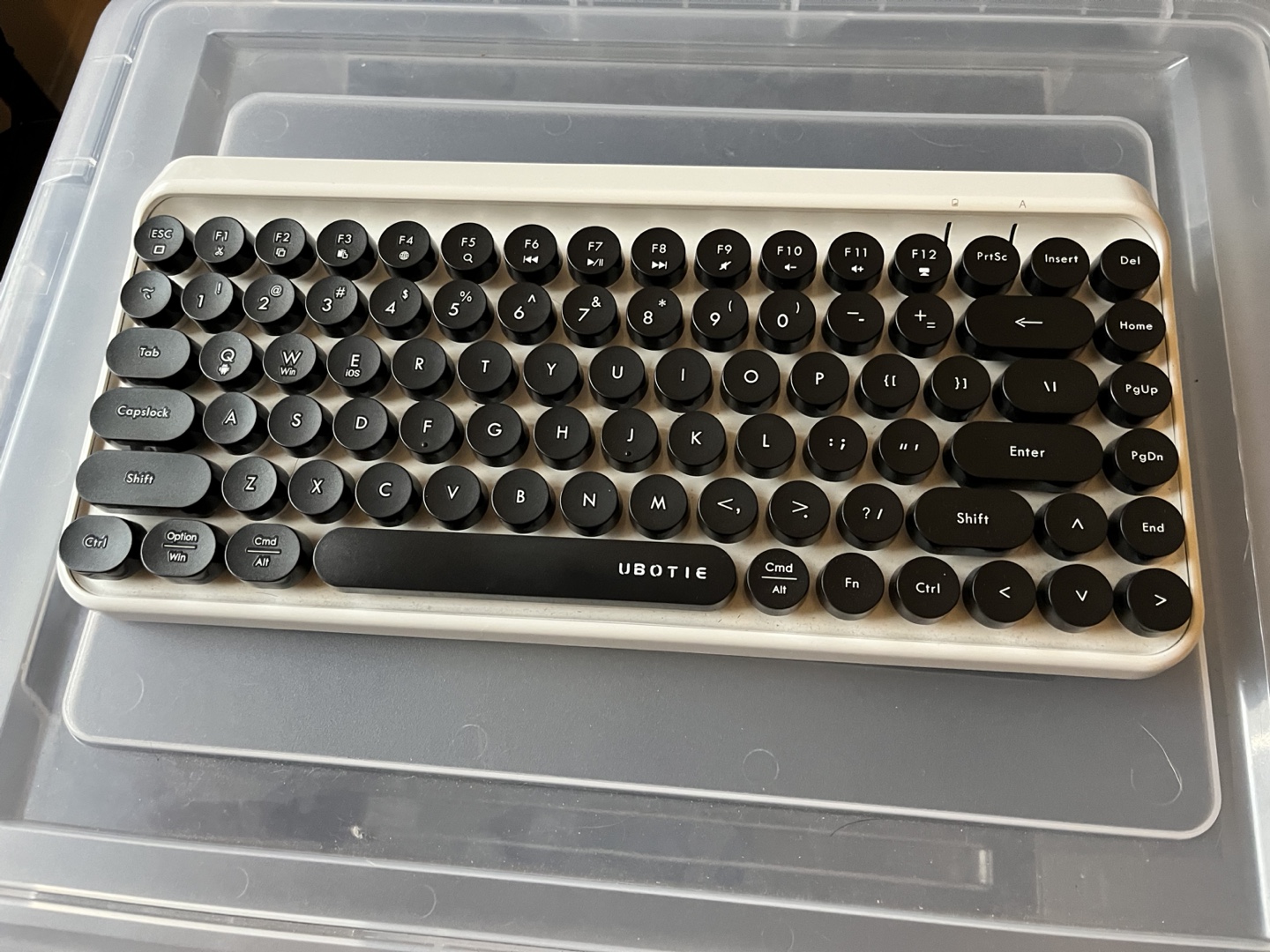 Wireless keyboard