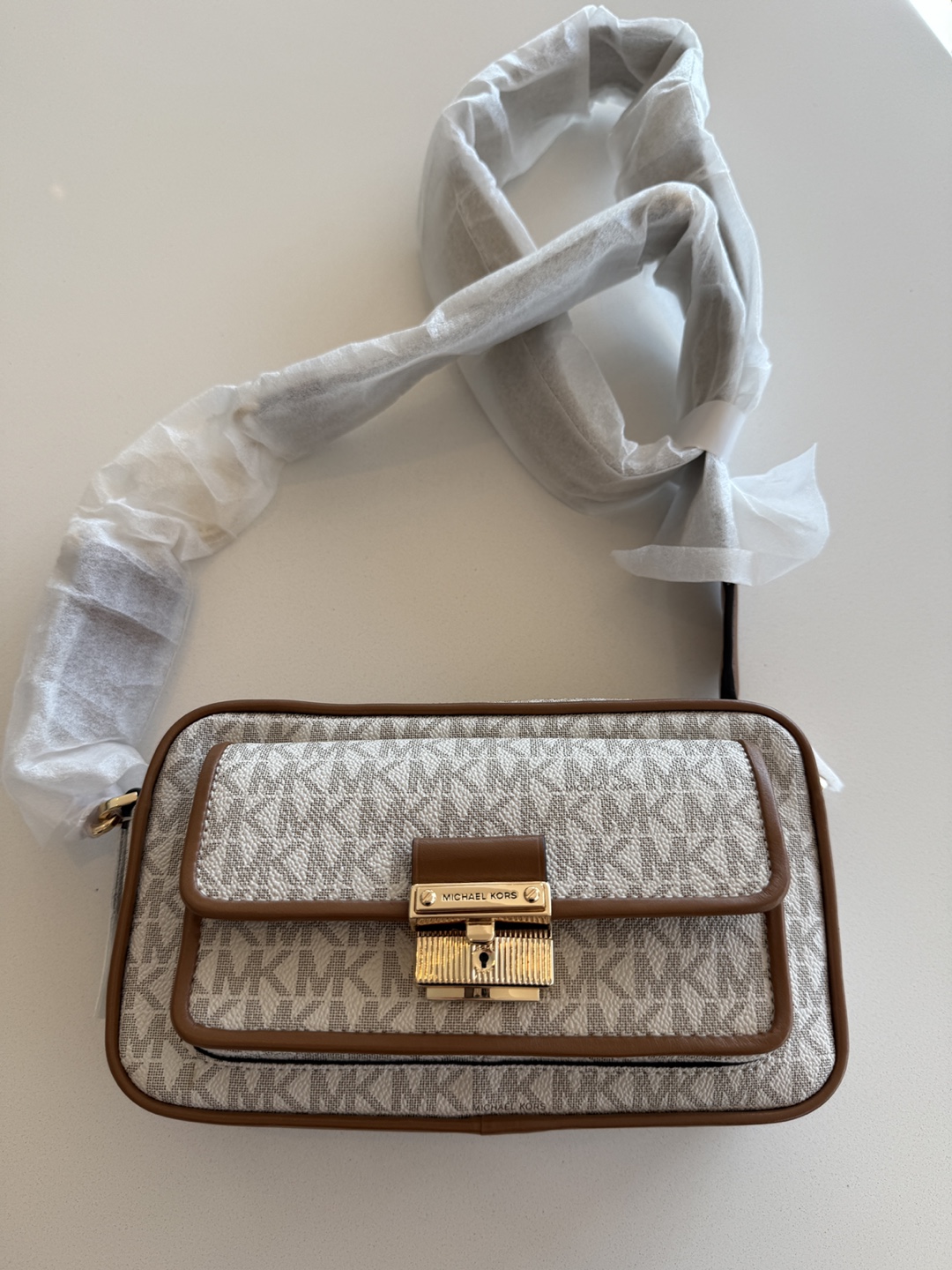 Michael Kors Crossbody Bag