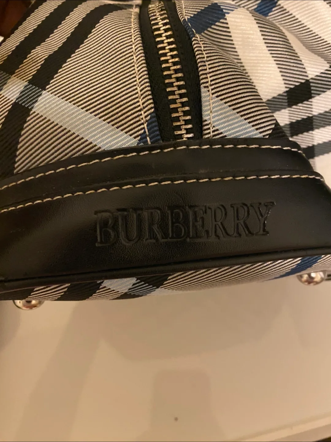 Burberry Blue Label  Checkered vintage  bucket bag image indicator(6)