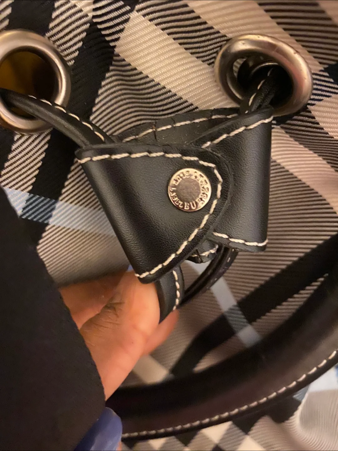 Burberry Blue Label  Checkered vintage  bucket bag image indicator(2)