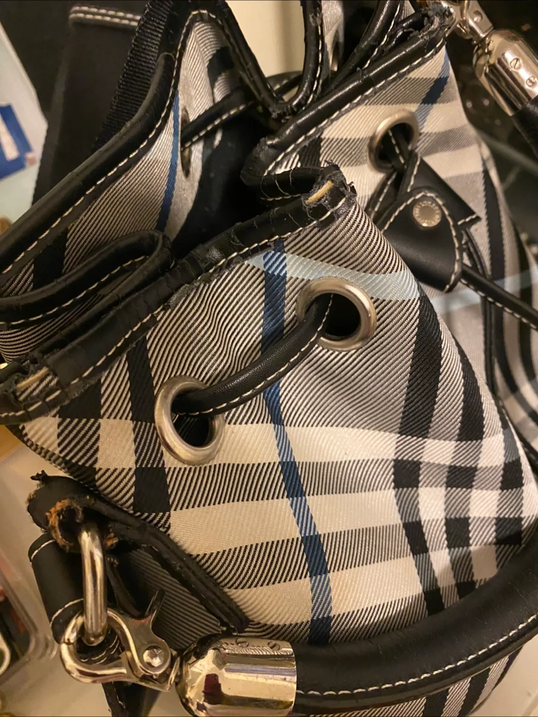 Burberry Blue Label  Checkered vintage  bucket bag image indicator(9)