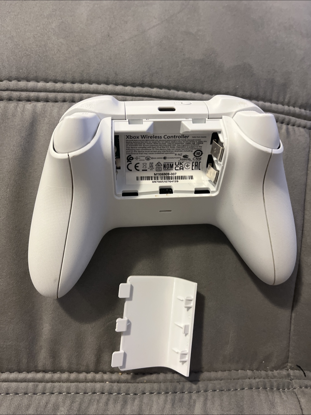Xbox Series S Console and Controller with Power and HDMI cables. - photo 2