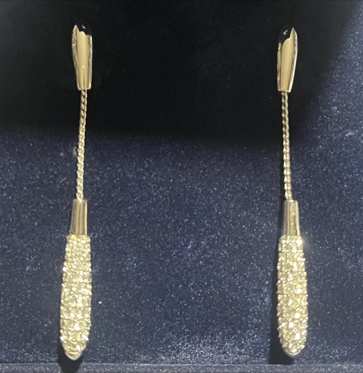 Swarovski Alicia Pierced Earrings image indicator(3)