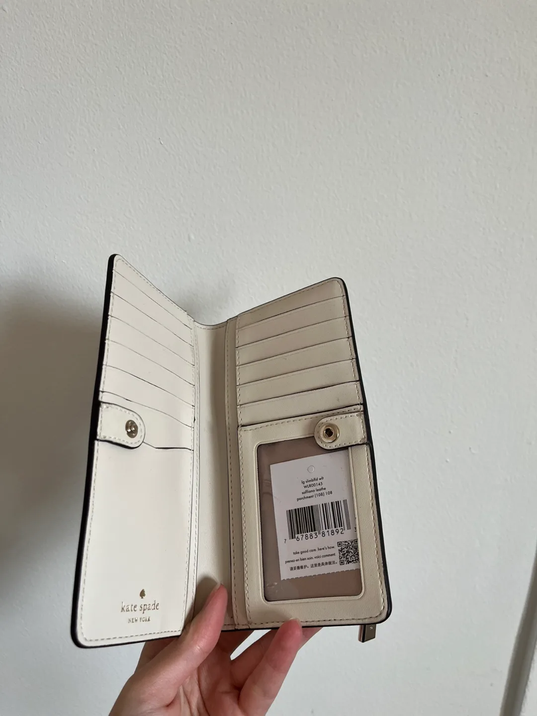 Kate Spade Wallet image indicator(3)