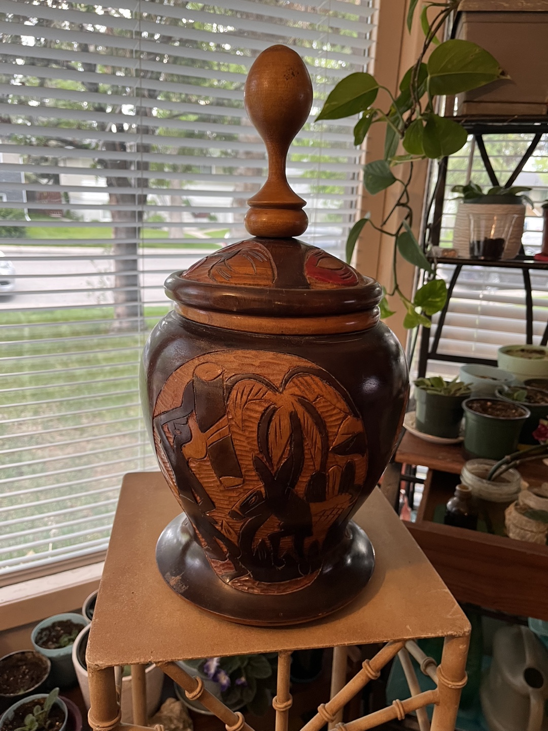 Art- African Hand Carved Wooden Vase with Lid - photo 3