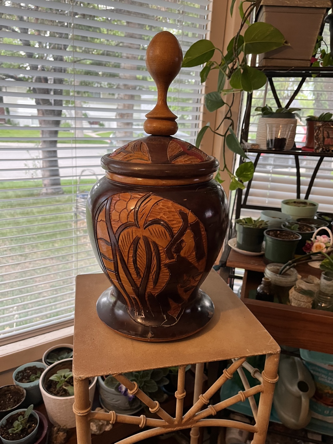 Art- African Hand Carved Wooden Vase with Lid - photo 2