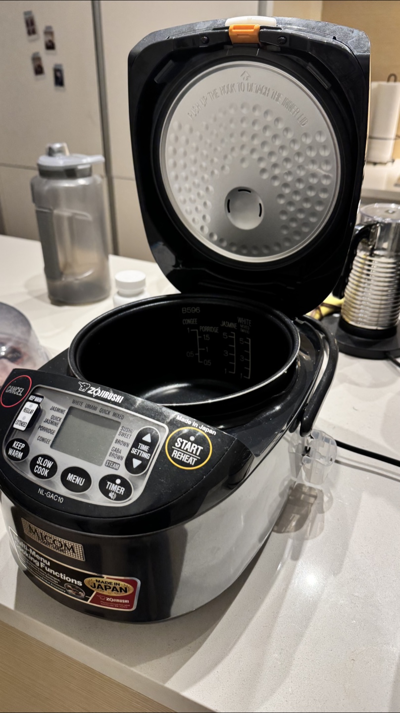 Zojirushi Rice Cooker - photo 2